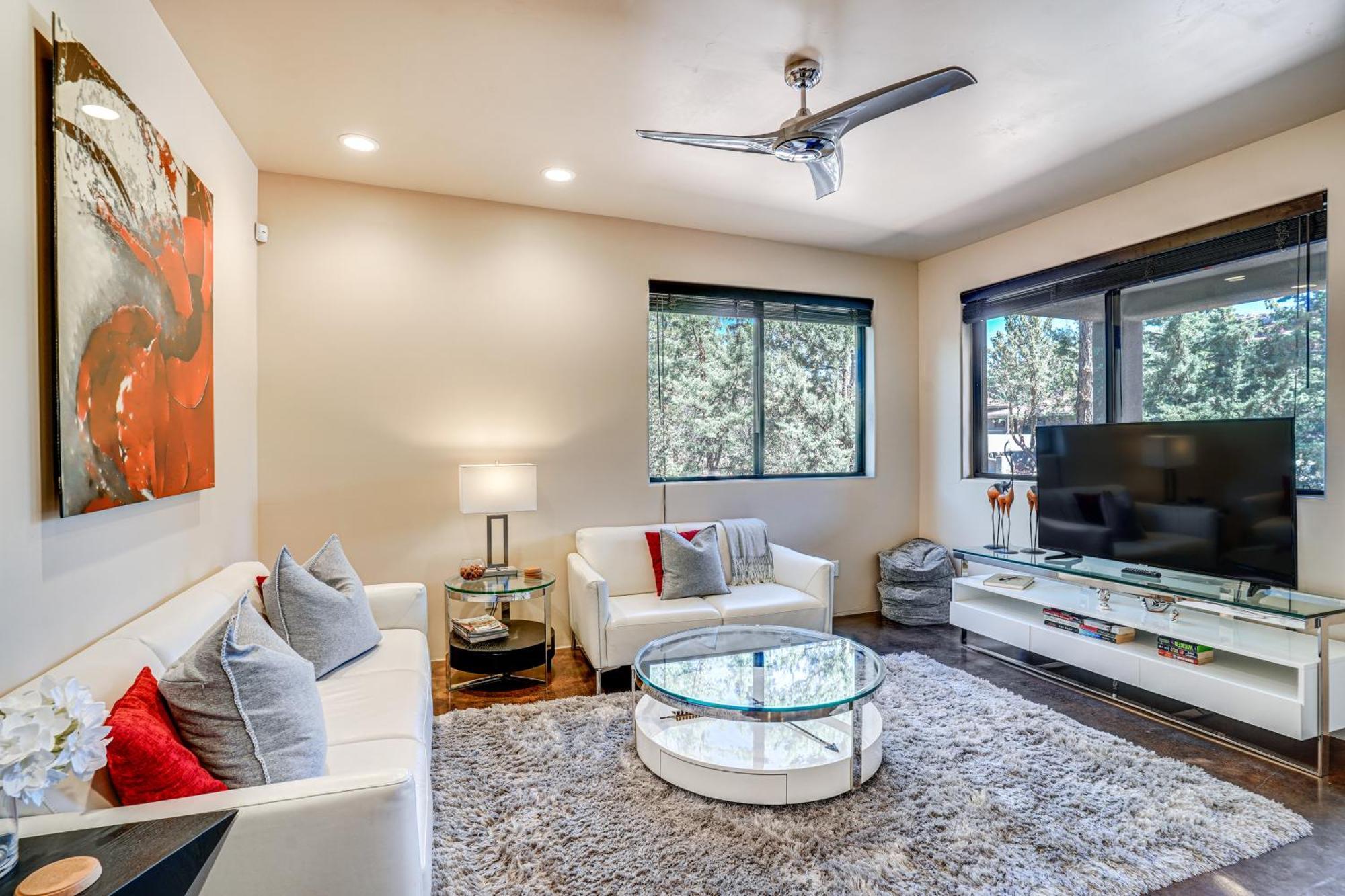 Sedona Couples Retreat With Patio Walk To Trails! Leilighet Eksteriør bilde